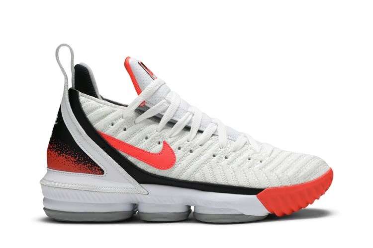 

Кроссовки Nike LeBron 16 'Air Tech Challenge Hot Lava White', белый