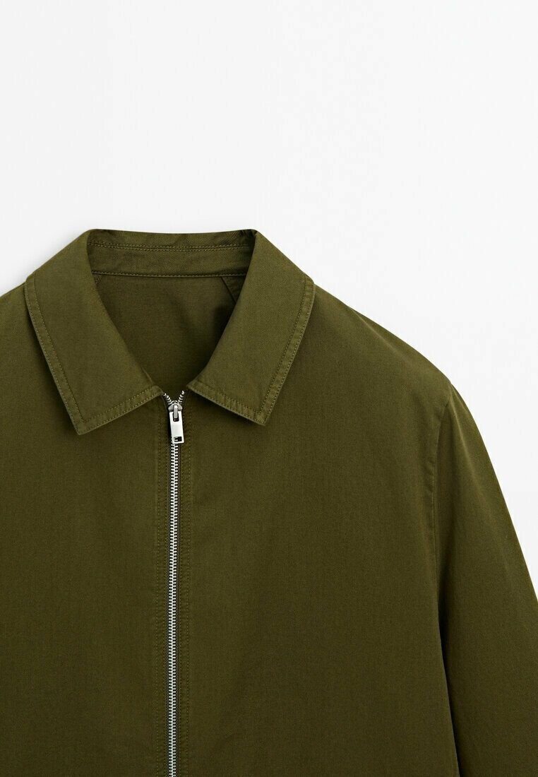 

Джинсовая куртка Massimo Dutti, хаки