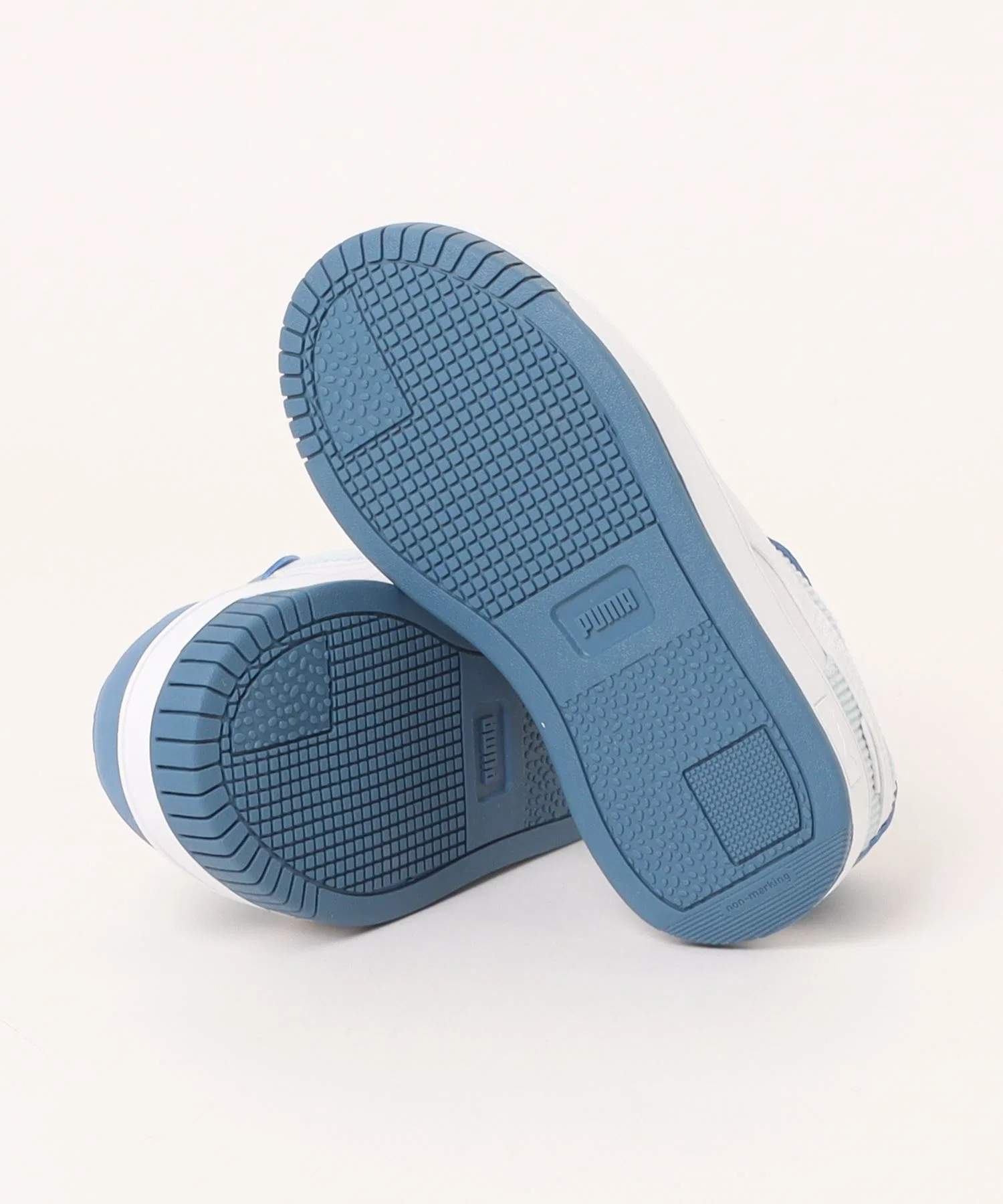 Детские кроссовки PUMA Carina Street Cord белые — фото 3