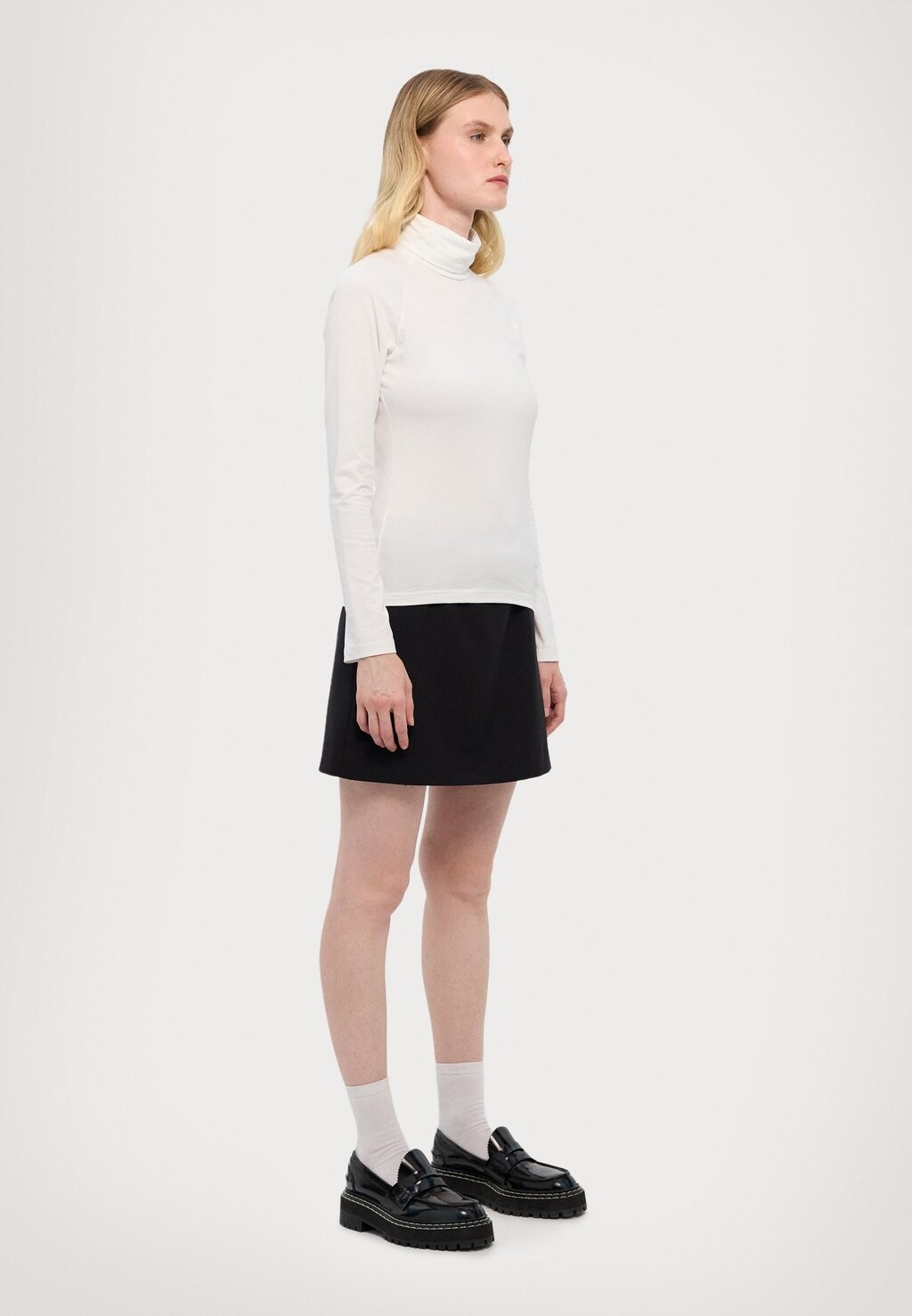 

Рубашка с длинным рукавом TURTLENECK Filippa K, белый
