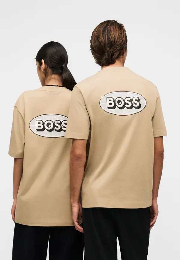 Футболка с принтом Boss, песочный бежевый