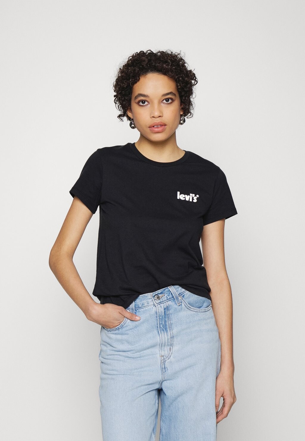 

Футболка с принтом THE PERFECT TEE Levi's, черный