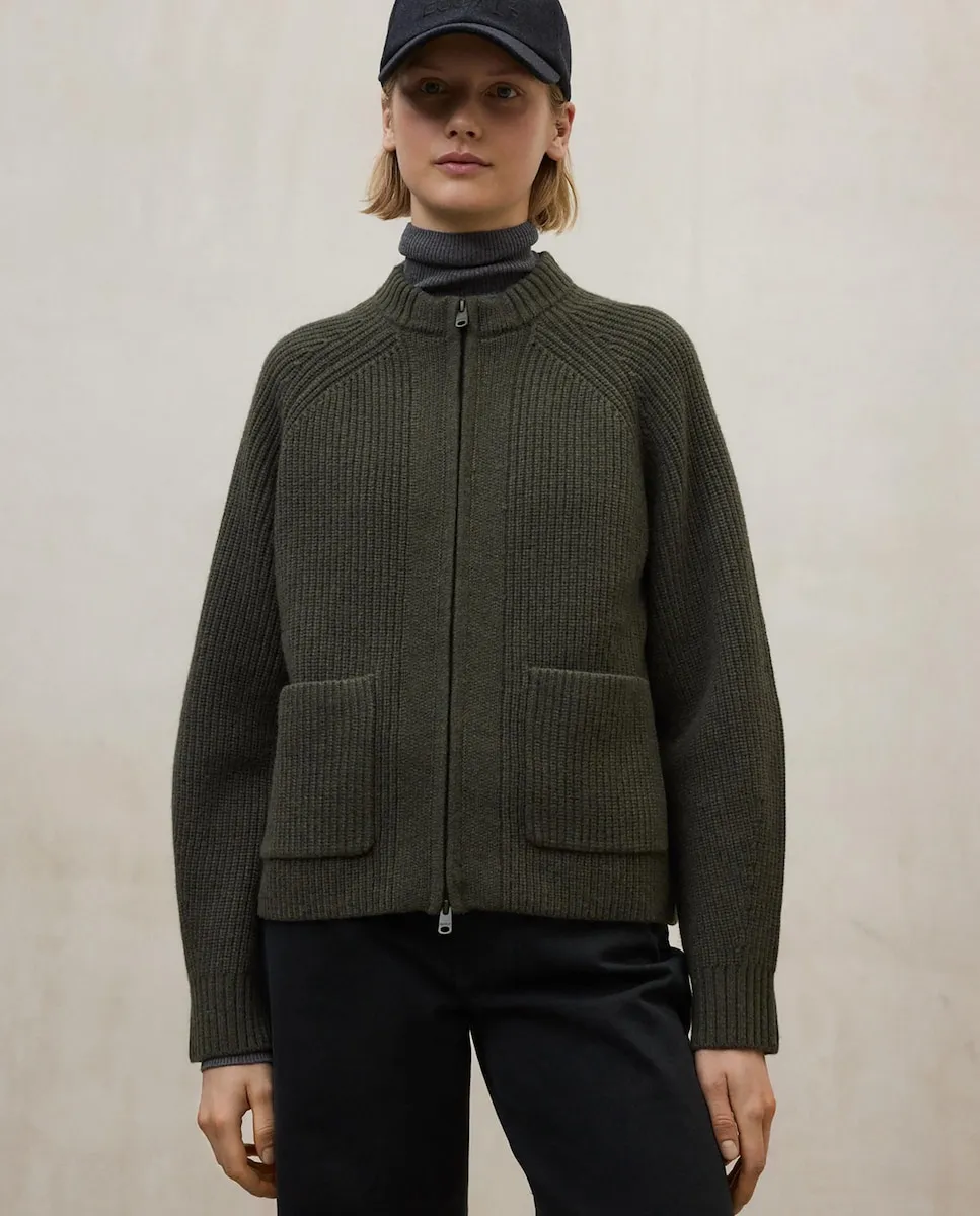 

Женский свитер крупной вязки с молнией и передними карманами Ecoalf, зеленый