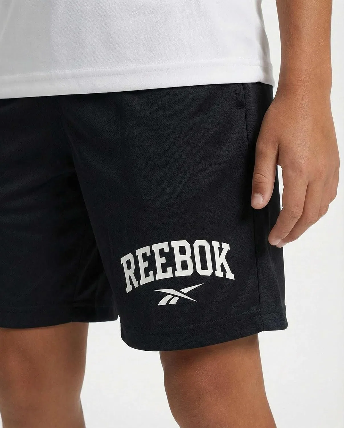 Комплект шорт спортивных для мальчиков Reebok, 3 шт, черный, серый — фото 2