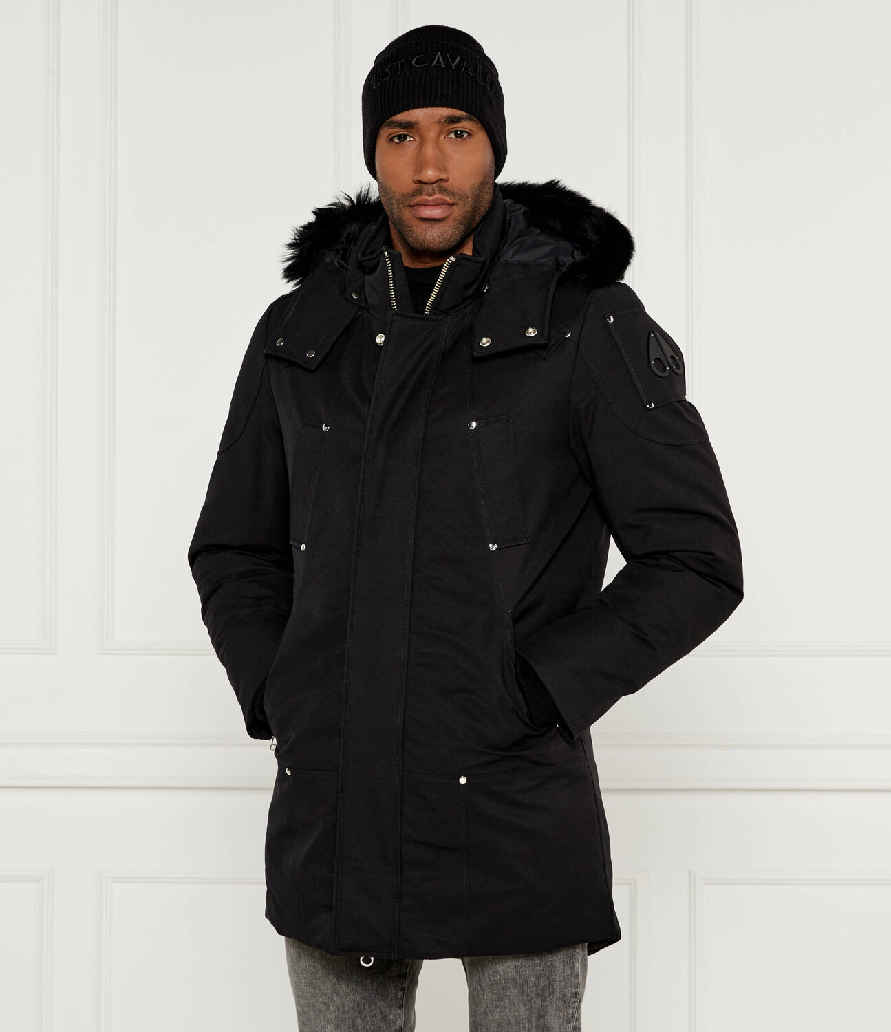 

Парка Moose Knuckles Regular Fit, черный