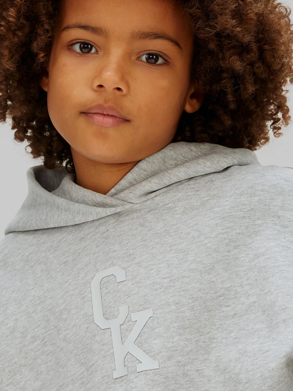 Джинсовая толстовка Calvin Klein Jeans серого цвета — фото 4