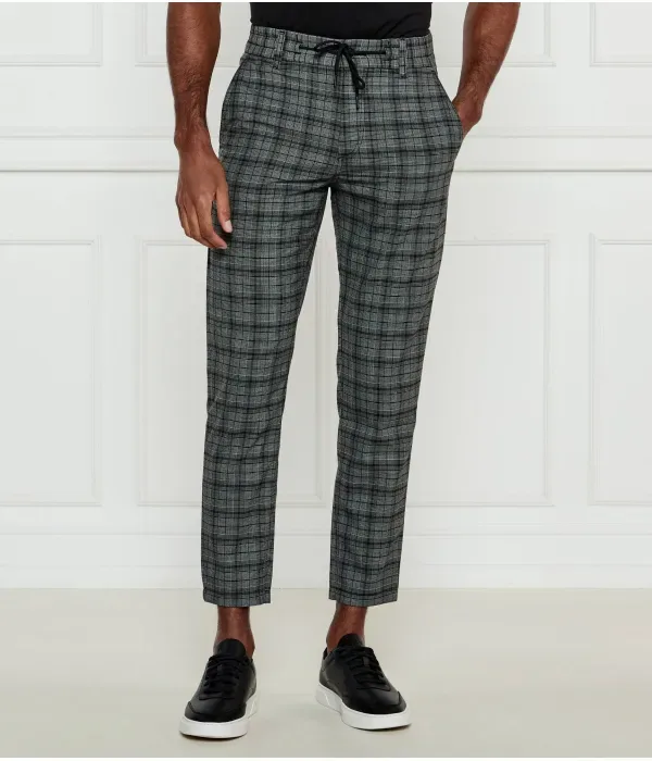 Брюки чинос tapered fit Boss Orange, графитовый