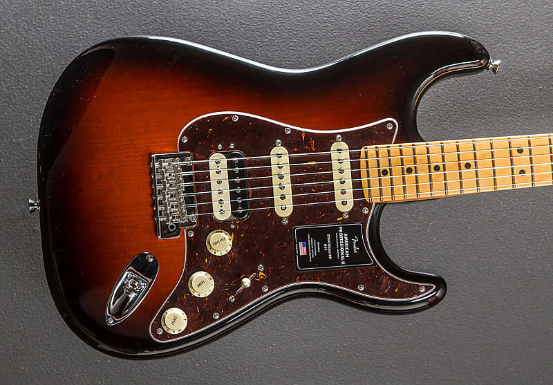 

Электрогитара Fender American Professional II Stratocaster HSS - 3 Color Sunburst w/Maple