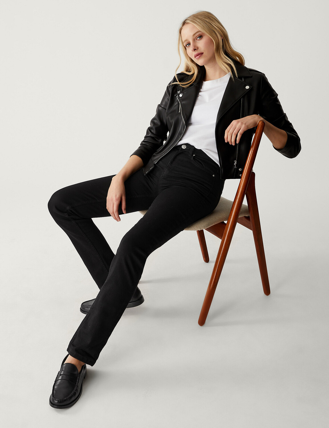 

Прямые эластичные джинсы Sienna Marks & Spencer, черный микс