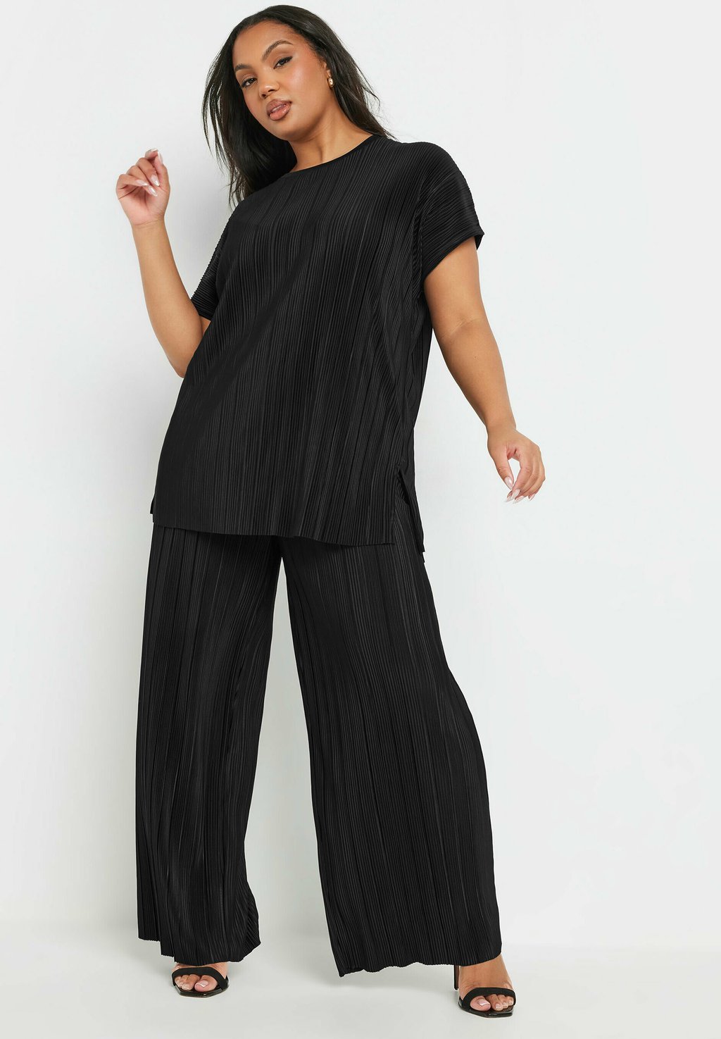 

Блуза SHORT SLEEVE PLISSE Yours Clothing, антрацит