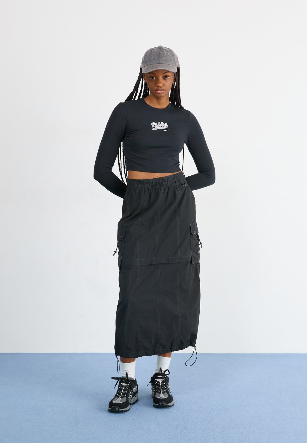 

Топ с длинными рукавами Nike Sportswear, черный