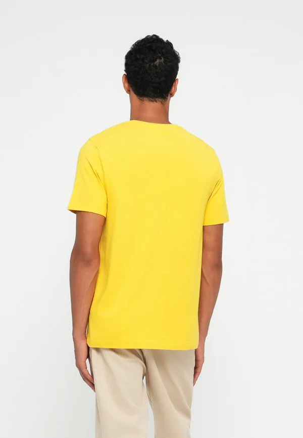 Футболка с круглым вырезом и вышивкой флага, базовая футболка Tommy Hilfiger, Morningside Yellow — фото 3