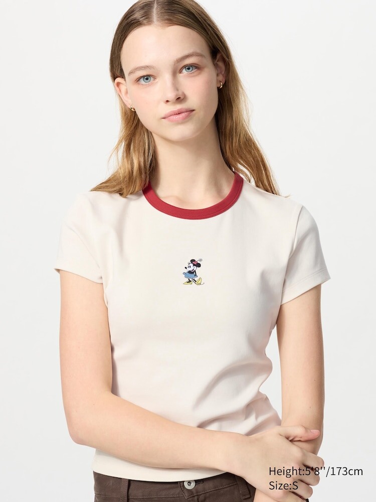 

Футболки с принтом Uniqlo, цвет 01 белый