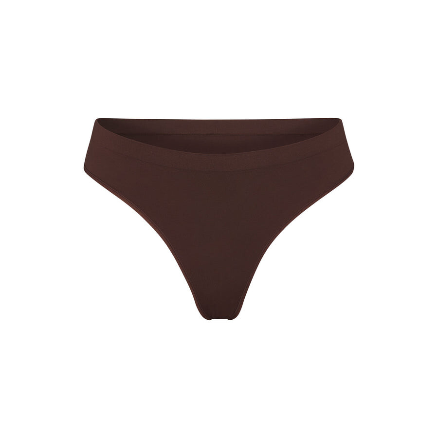 

Стринги SKIMS Soft Smoothing Seamless, цвет Cocoa