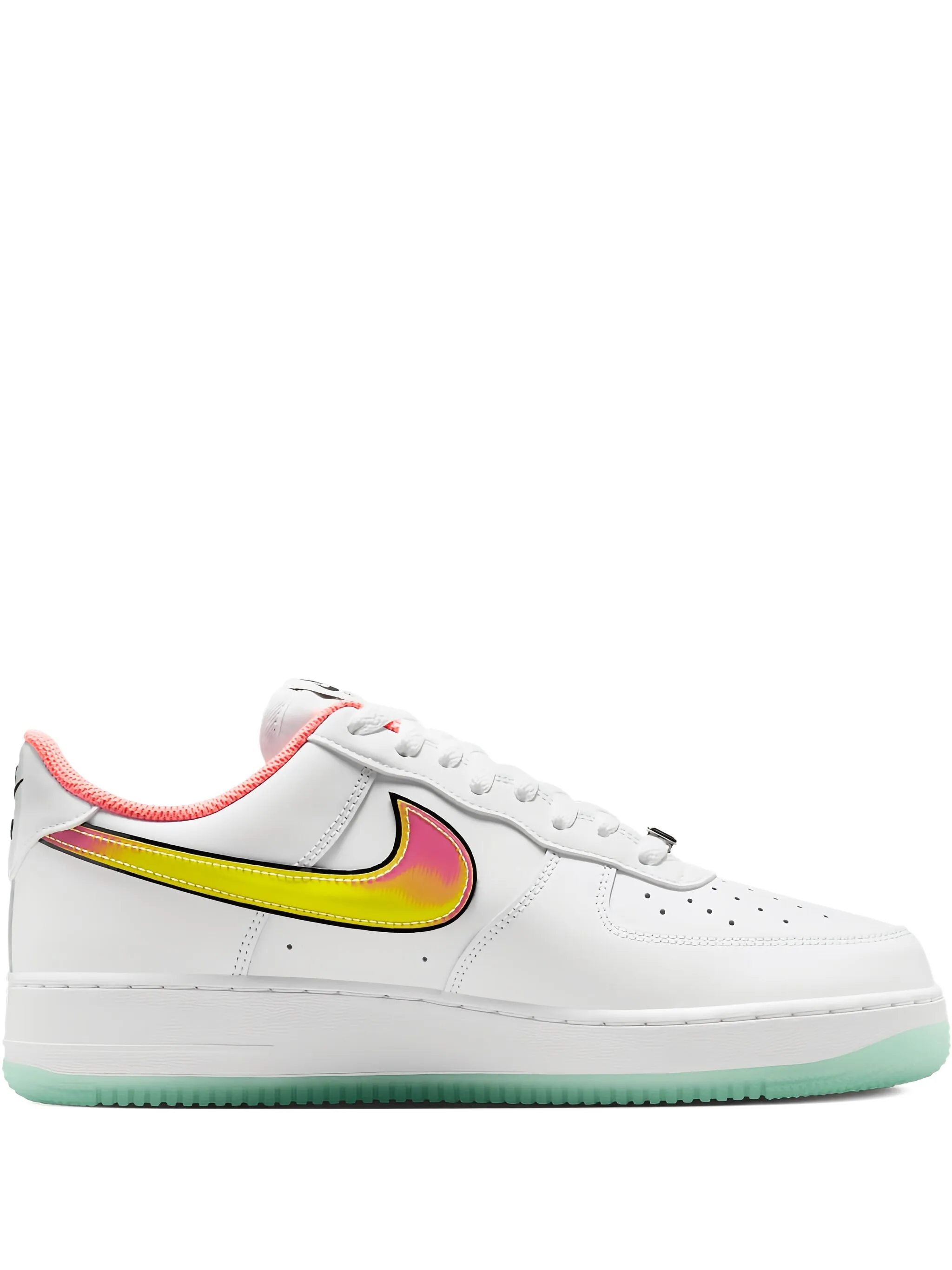 

Кроссовки с логотипом Nike, белый