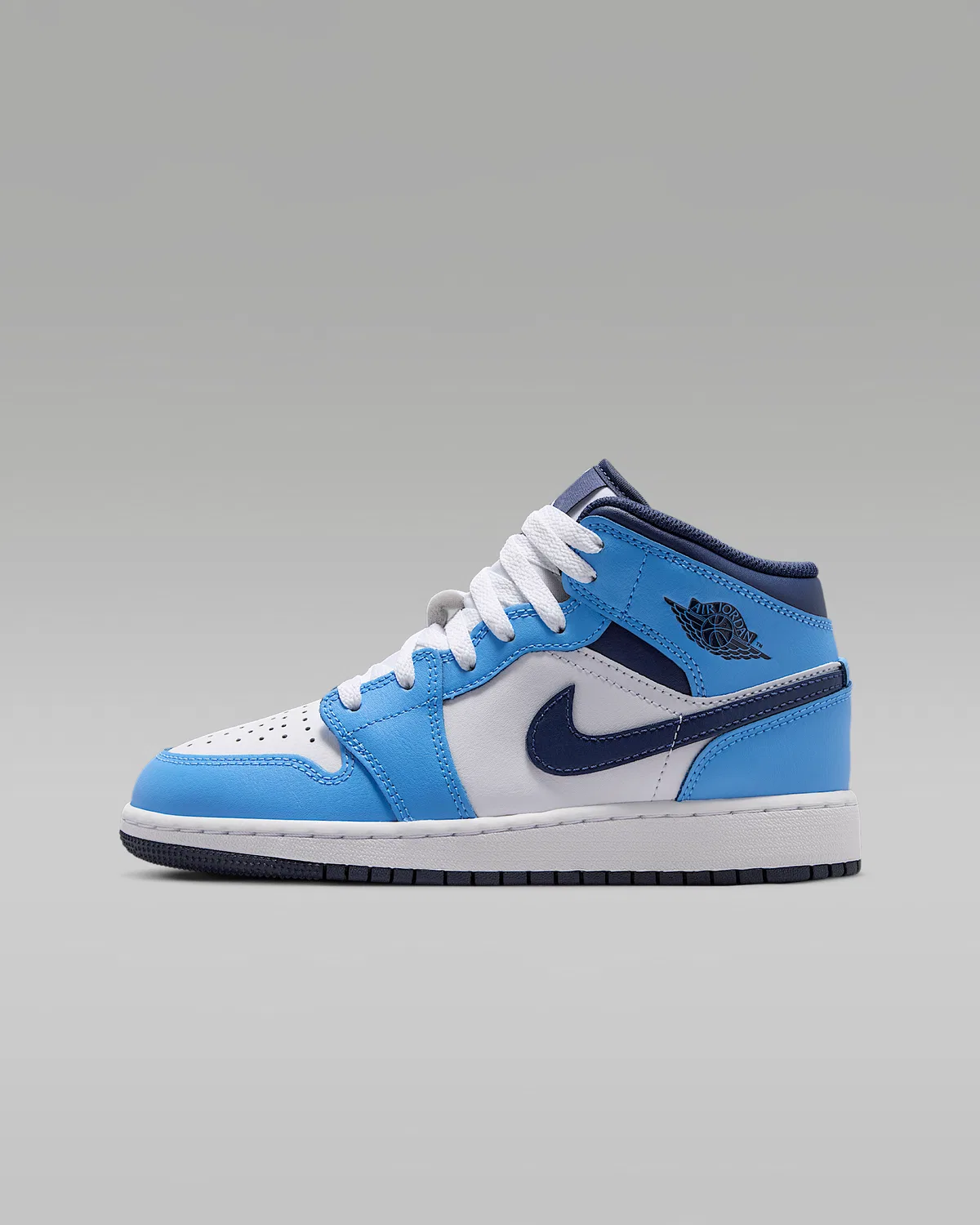 Кроссовки Air Jordan 1 Mid для детей старшего возраста, University Blue/White/Sail/Midnight Navy