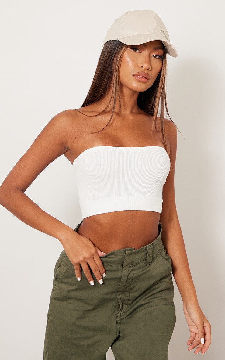 

PrettyLittleThing Белое контурное бандо в рубчик