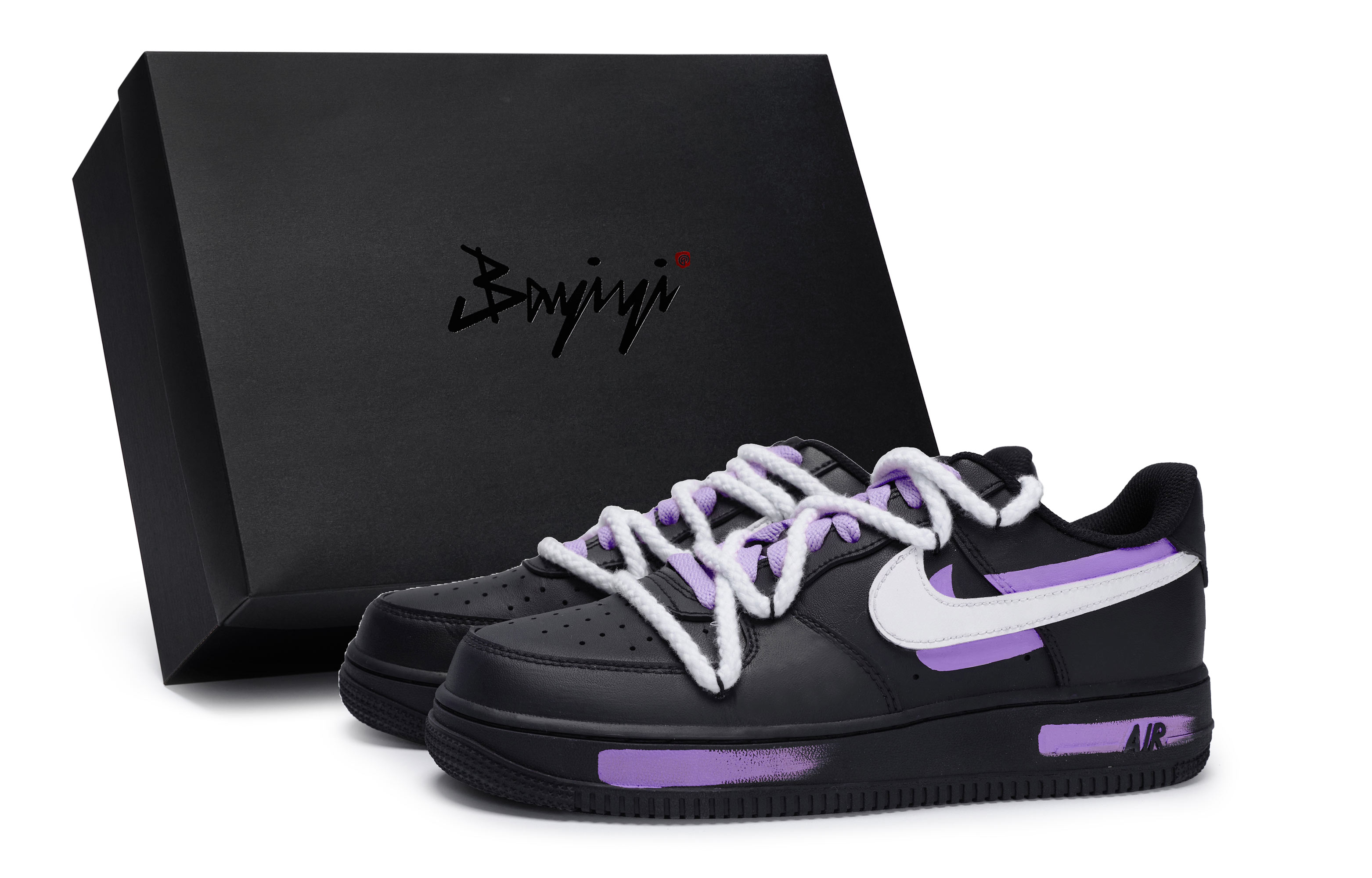 

Nike Кроссовки Air Force 1 Low-Top Unisex черно-бело-фиолетовые, цвет Black White Purple