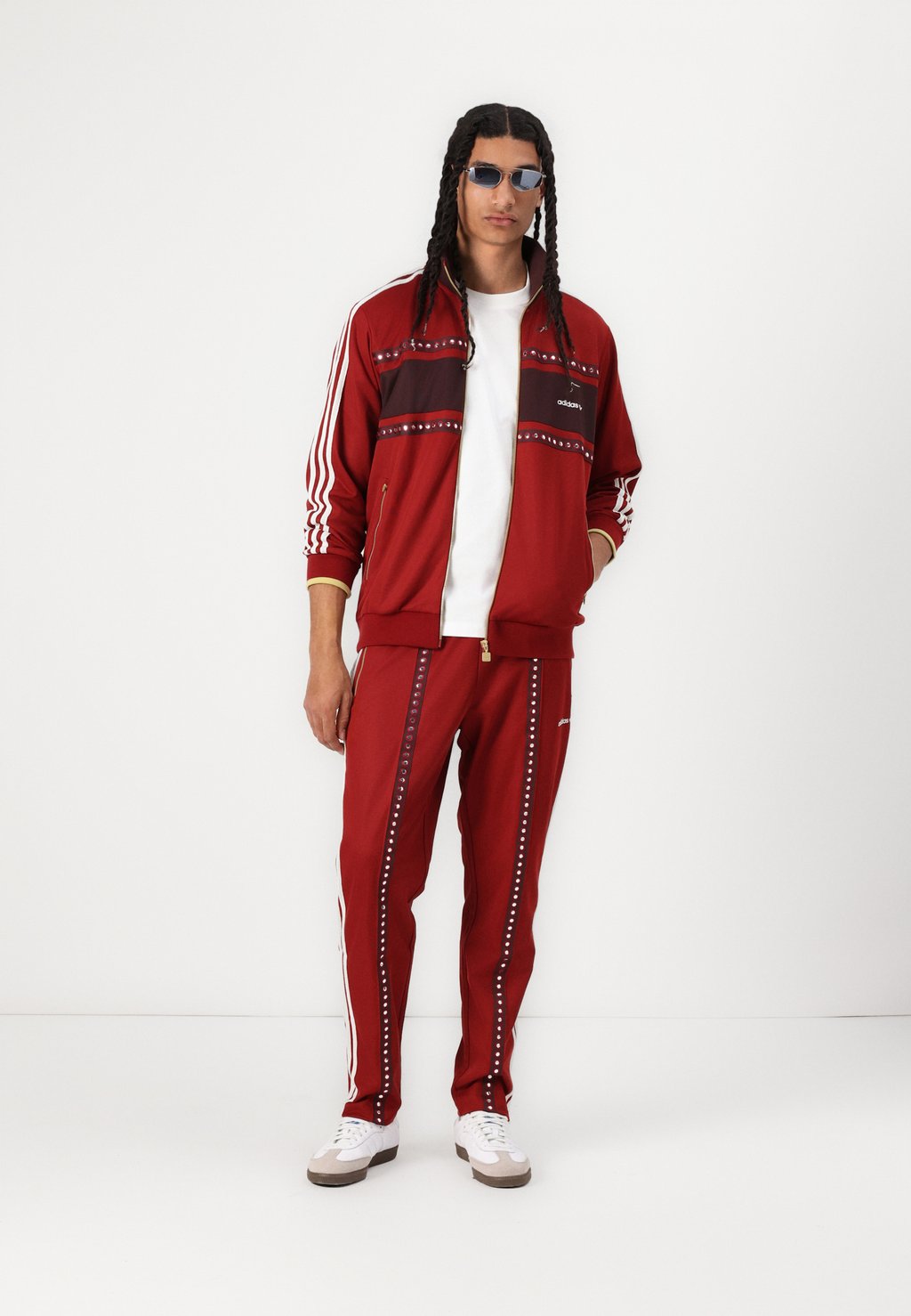 Спортивные штаны TRACK PANT UNISEX Adidas Originals, темно-красный — фото 2