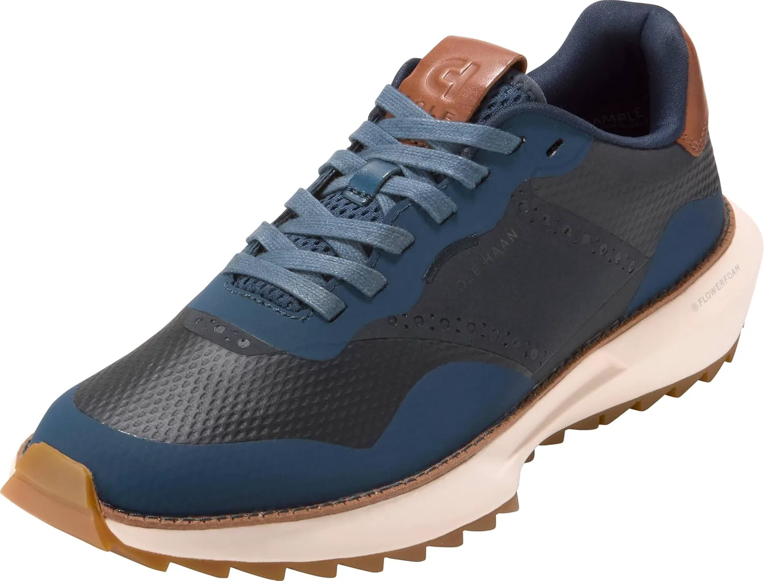 

Мужские гольф-туфли Cole Haan - Grandpro Ashland Golf, слоновая кость