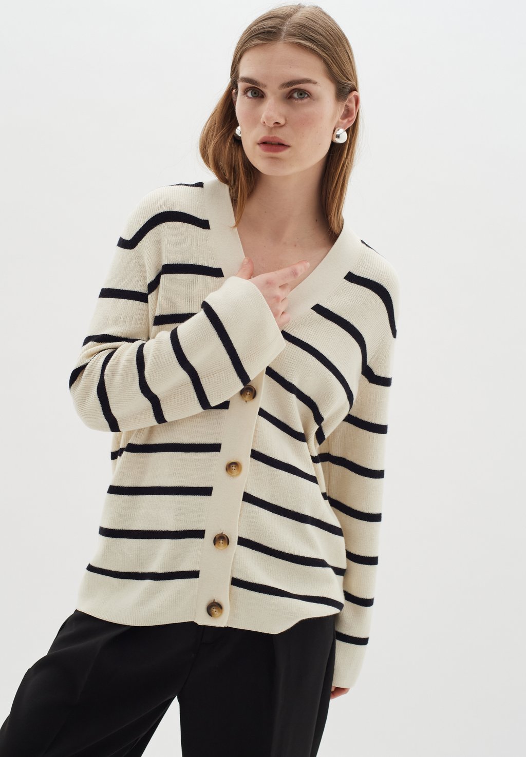 

Кардиган SEFFIEIW InWear, молочный