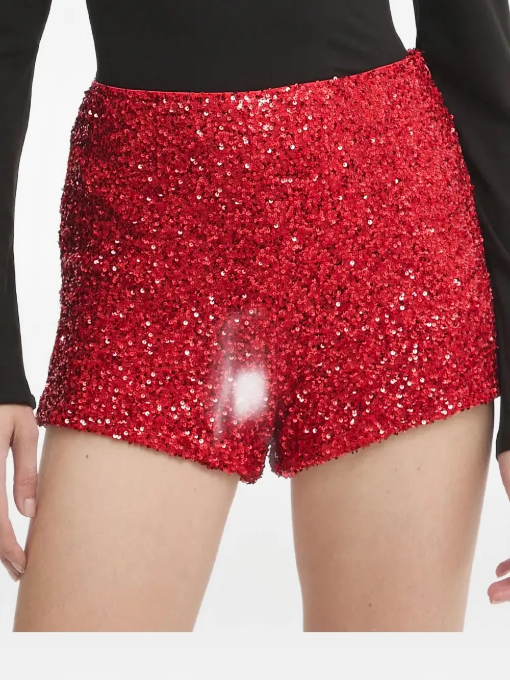 

Шорты, украшенные пайетками Never Fully Dressed, красный