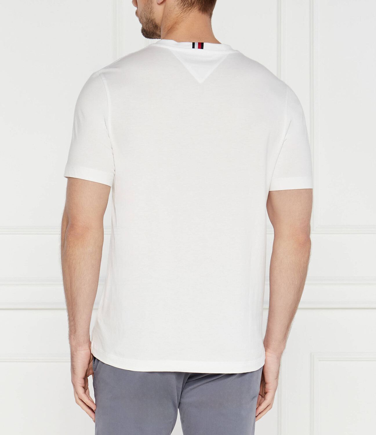 Футболка Tommy Hilfiger POCKET TEE Regular Fit, белый — фото 4