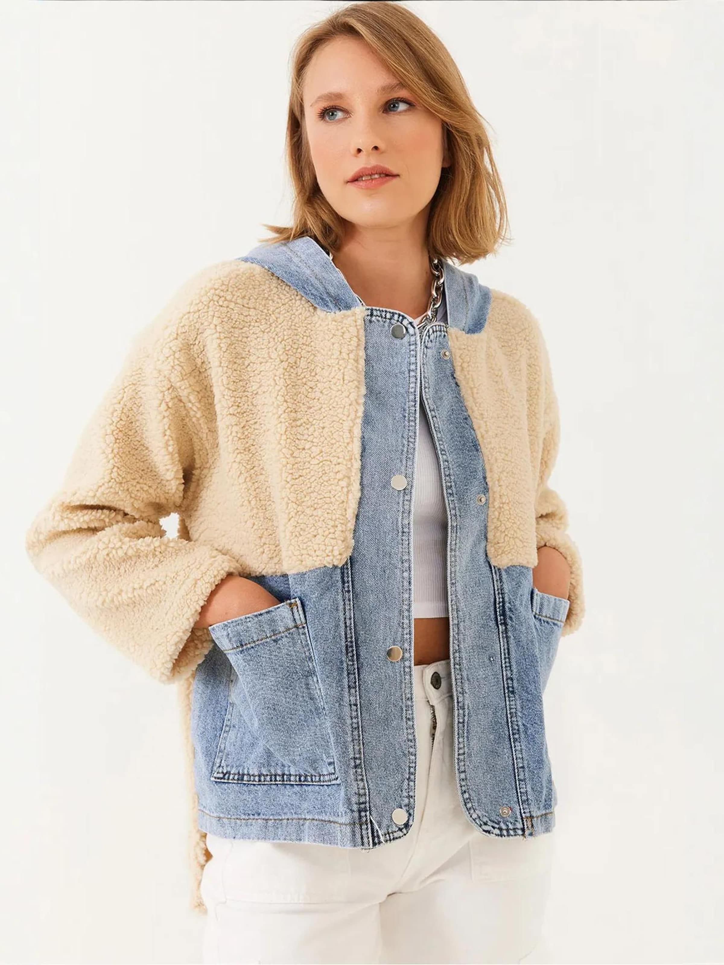 

Bianco Lucci Куртка для межсезонья в бежевом цвете