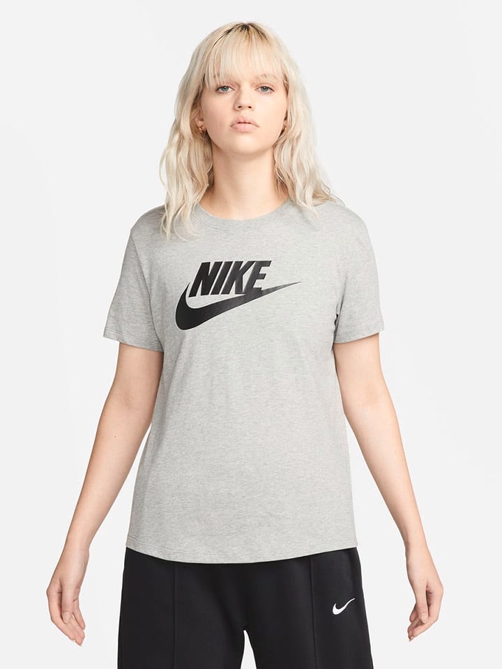 

Футболка Nike, светло-серый