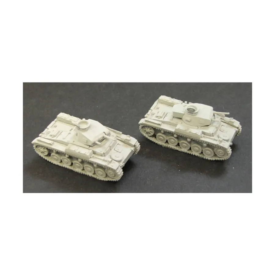 

Pz.Kpfw.II F и G/J, WWII Command Decision Miniatures - Germany - Tanks (15mm) (Old Glory)