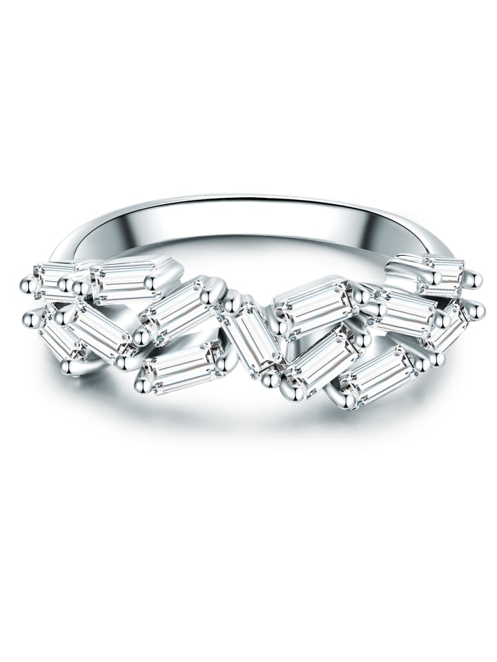 

Trilani Серебряное кольцо с кубическим цирконием в оправе из серебра