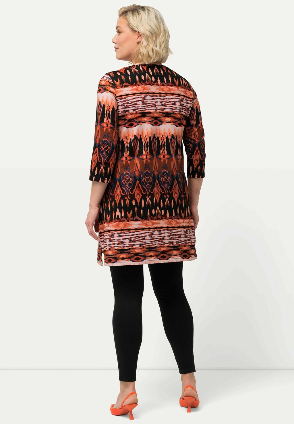 

Топ с длинными рукавами ETHNIC SQUARE NECK Ulla Popken, черный