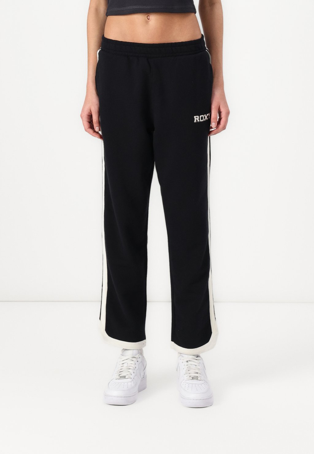 

Спортивные штаны ESSENTIAL ENERGY SCALLOP PANTS Roxy, черный