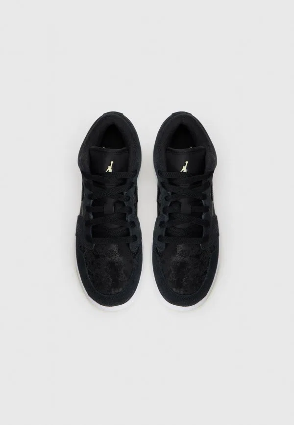 Кроссовки air jordan 1 low Jordan, Black/Iron Grey/Barely Volt/Dark Raisin/White — фото 4