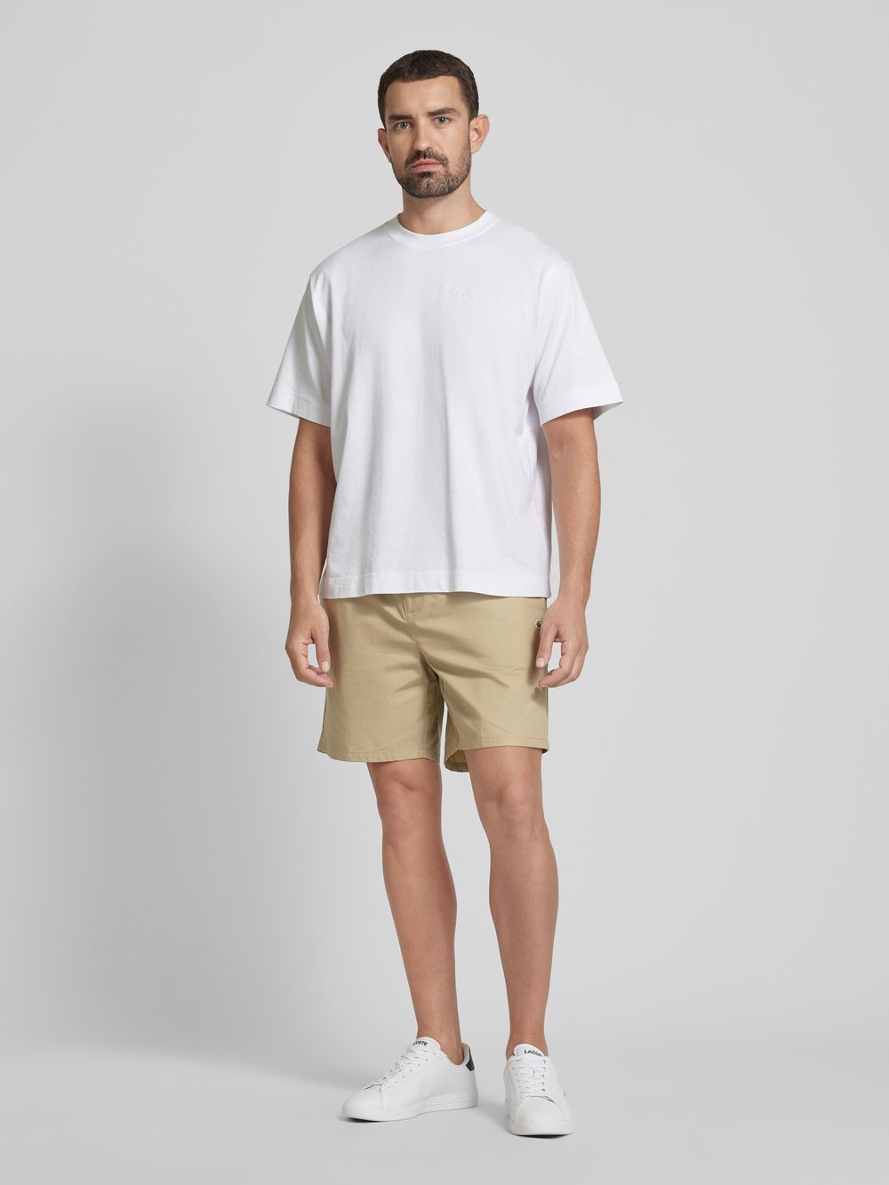 

Шорты с эластичным поясом Lacoste, бежевый
