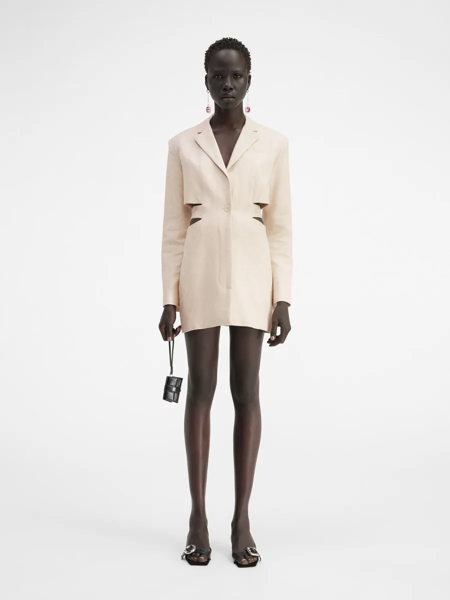 

Мини-платье-блейзер Бари Jacquemus, светло-бежевый