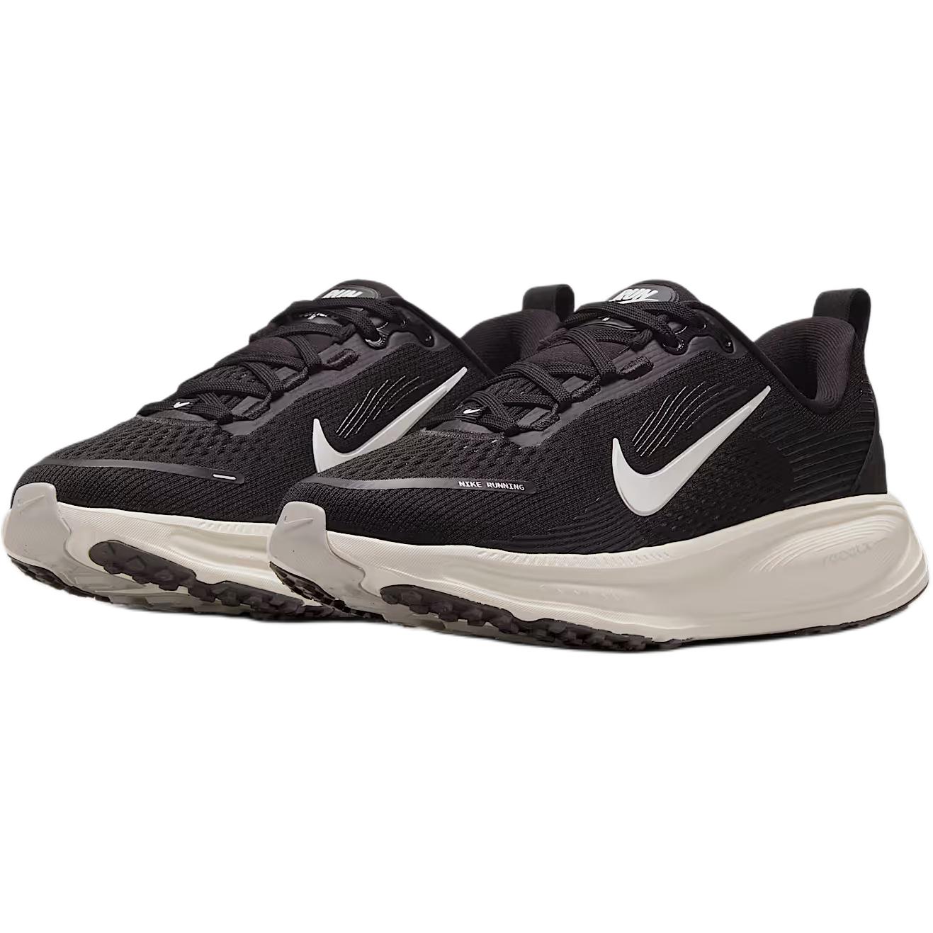Детские кроссовки Vomero 18 с антискользящей подошвой и износостойким верхом Nike, черный/белый — фото 3