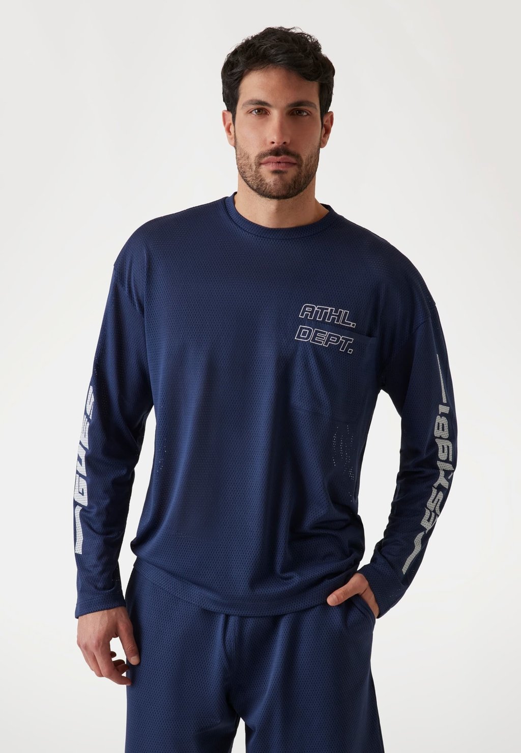 

Лонгслив OVERSIZE- MESH Guess, темно-синий
