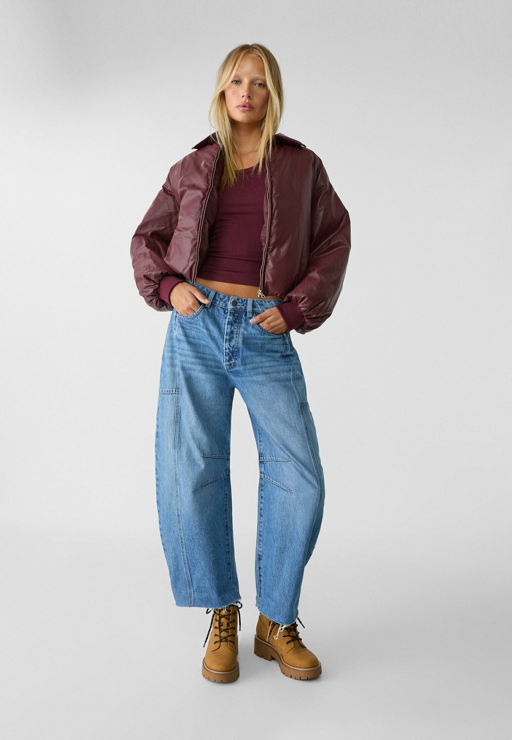 

Куртка из искусственной кожи EFFECT PUFFER Stradivarius, бордовый