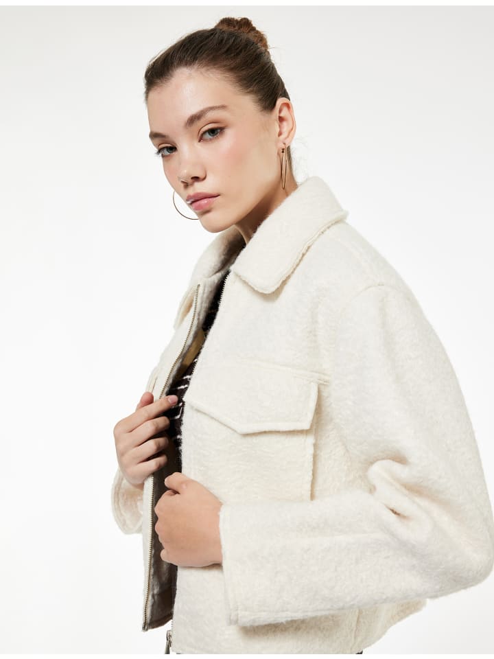 

KOTON Куртка Wattierte Damenweste mit abnehmbarer Kapuze in SCHWARZ