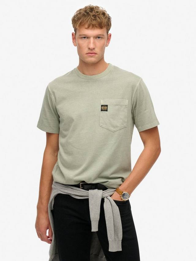 

Футболка с карманами с контрастной строчкой Superdry, цвет Washed Sage Green