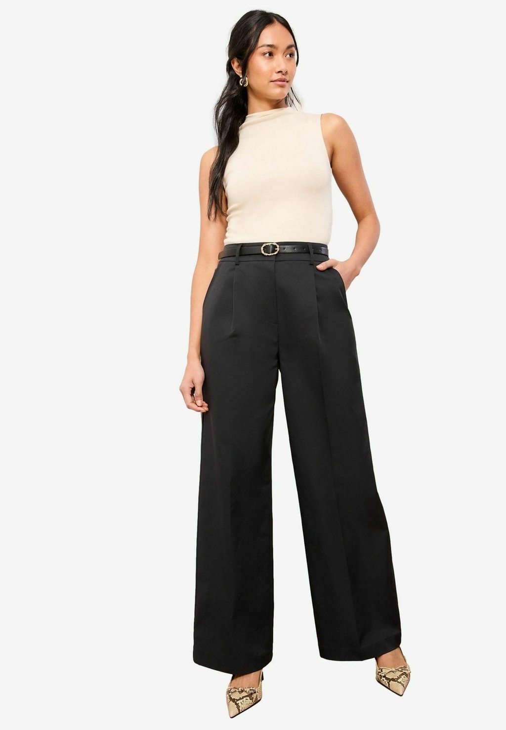 

Брюки WIDE LEG TAILORED PLEAT FRONT Friends Like These, черный