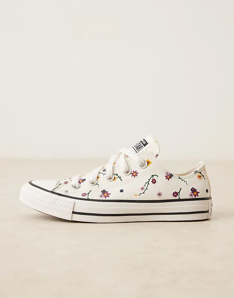 Кроссовки Converse Chuck Taylor All Star Ox бежевого цвета с цветами — фото 2