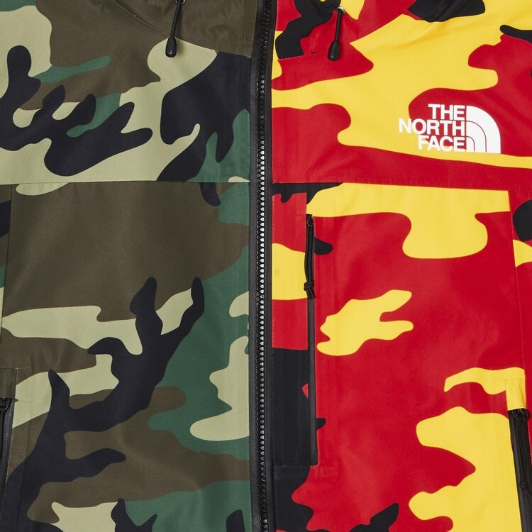Куртка Supreme x The North Face Split Taped Seam Shell 'Camo', разноцветный — фото 3