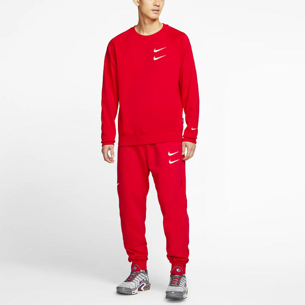 Толстовка Nike Embroidered Fleece Lined Stay Warm Round Neck Pullover Red, красный — фото 3