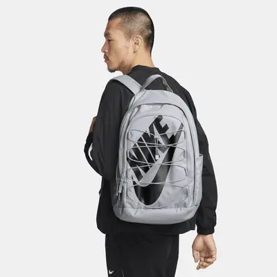 

Рюкзак Nike Hayward Backpack (26л), цвет Wolf Grey/Wolf Grey/Black