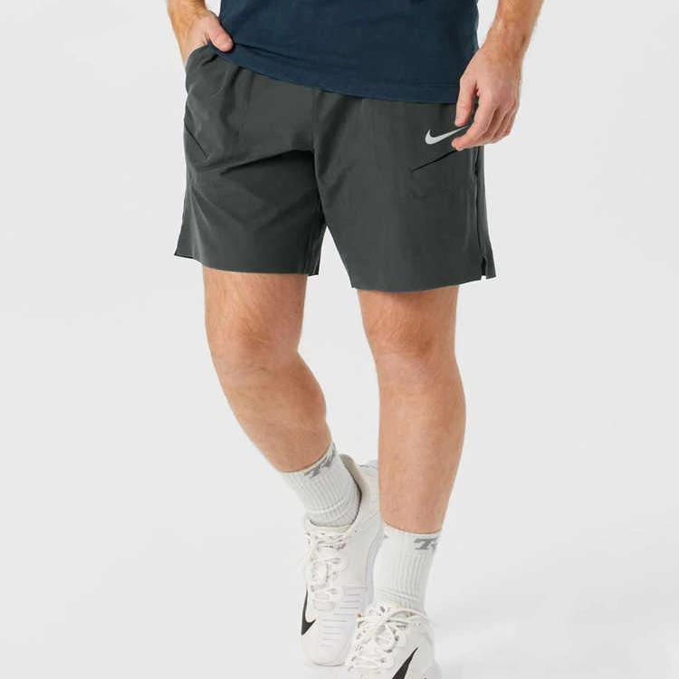 Nike Мужские повседневные шорты dri fit в цвете oil green — фото 4