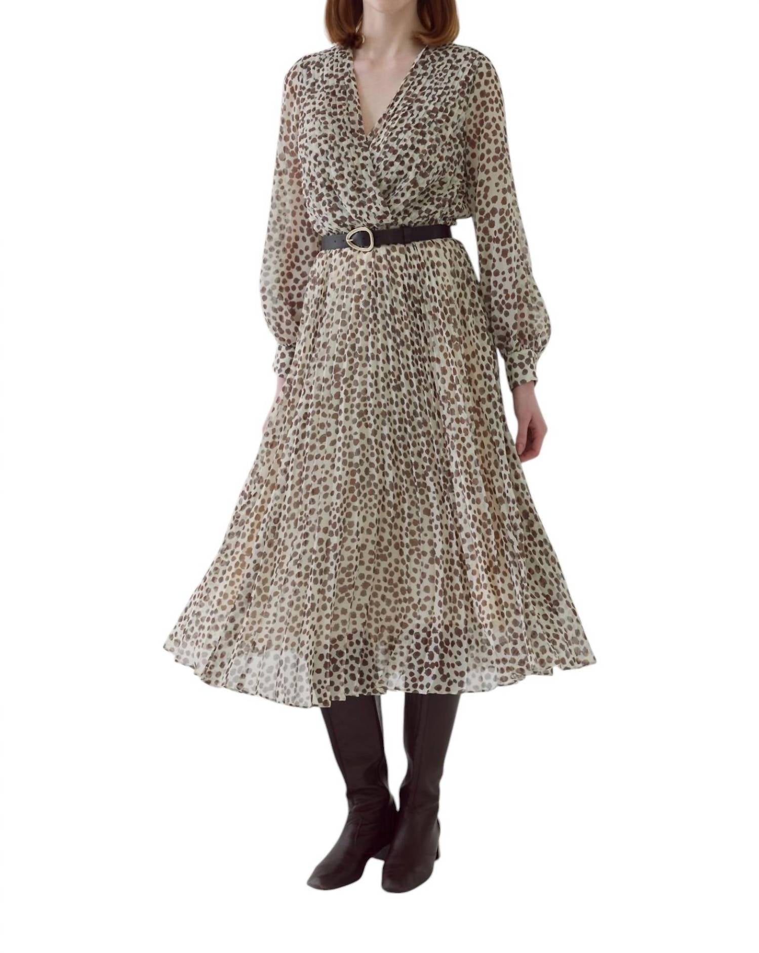 

Платье Aditya серого цвета EXQUISE