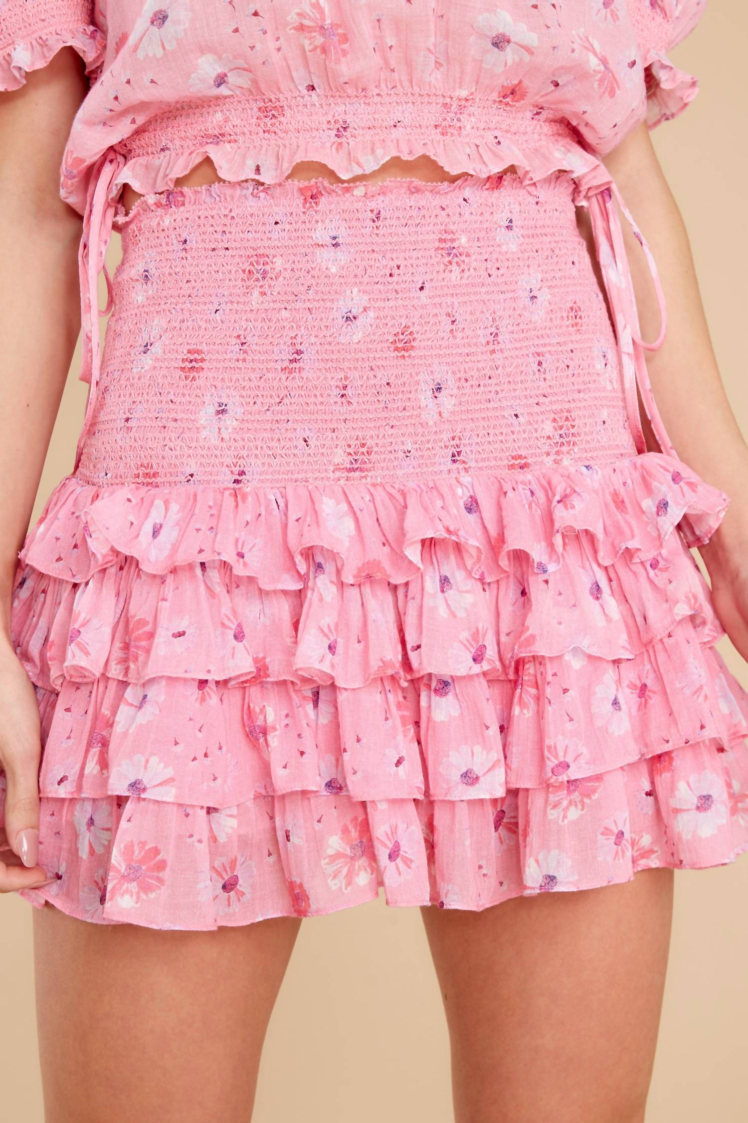 

Юбка Yorkie в цвете Coral Blaze LoveShackFancy