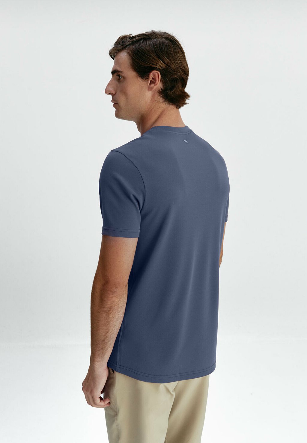 

Базовая футболка NON IRON STAIN Sepiia, синий